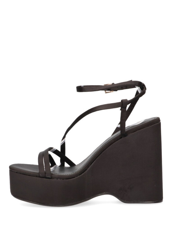 Sandalia de mujer LUNA TREND m3225 negro sintetico cuña alta