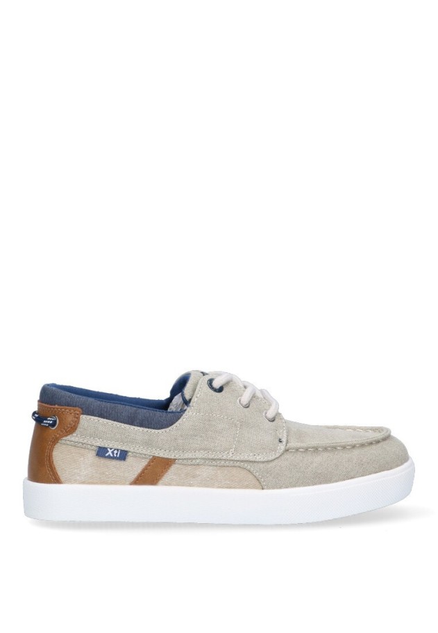 Nautico kiova mocasin de niño XTI KIDS 150425 taupe textil  suela plana