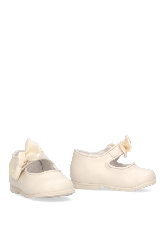 Zapato de niña BUBBLE BOBBLE a1331 beige piel suela plana