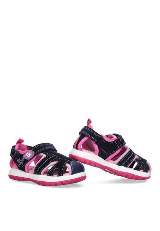 Sandalia de niña GARVALIN 232805 rosa sintetico suela plana