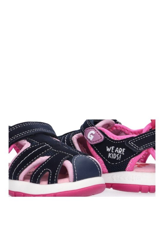Sandalia de niña GARVALIN 232805 rosa sintetico suela plana