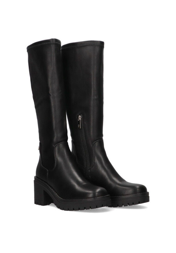 Bota de mujer XTI 140191 negro sintetico tacón medio