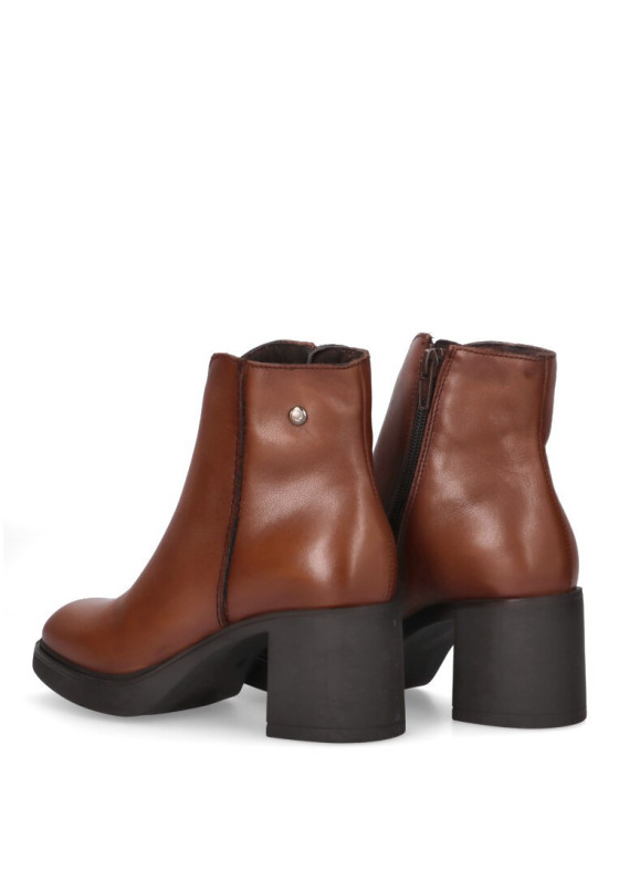Botin de mujer Luna Collection 8700 cuero piel tacón medio