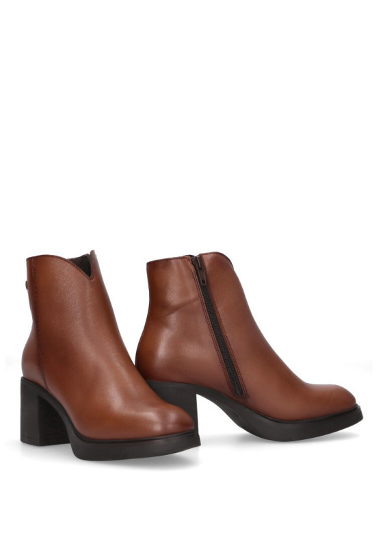 Botin de mujer Luna Collection 8700 cuero piel tacón medio