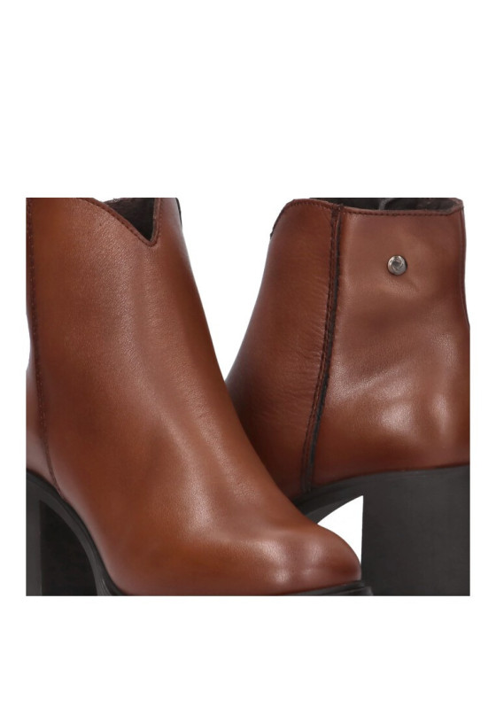 Botin de mujer Luna Collection 8700 cuero piel tacón medio