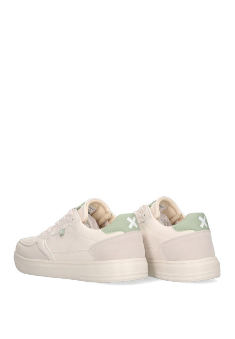 Deportivo de hombre XTI 142242 blanco sintetico suela plana