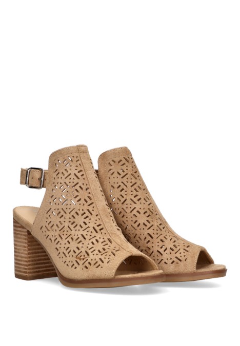 Sandalia de mujer ETIKA 31118 camel antelina tacón medio