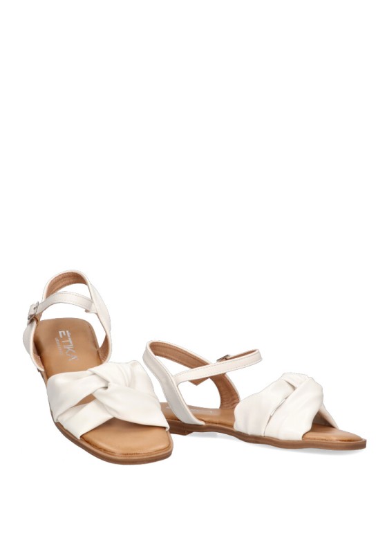 Sandalia de mujer ETIKA 10023 blanco sintetico suela plana