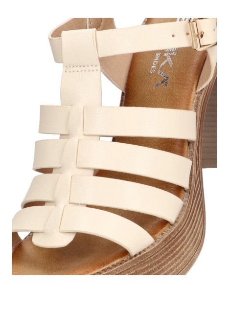 Sandalia romana ETIKA 30011 de mujer beige con tacón alto