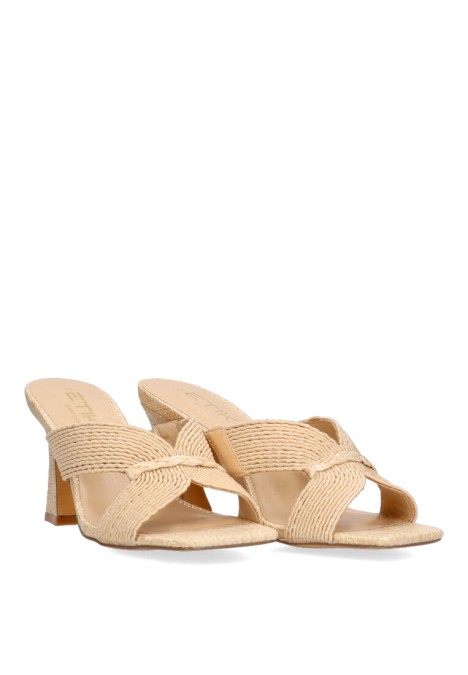 Sandalia de mujer ETIKA 90015 beige sintetico tacón medio
