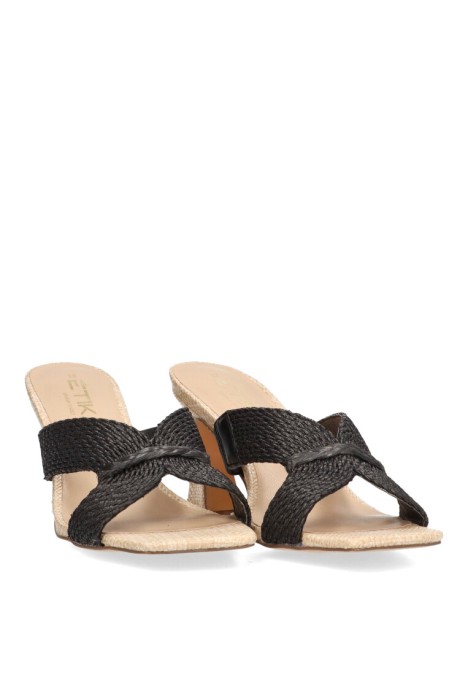 Sandalia casual negra de mujer ETIKA 90015 tacón medio