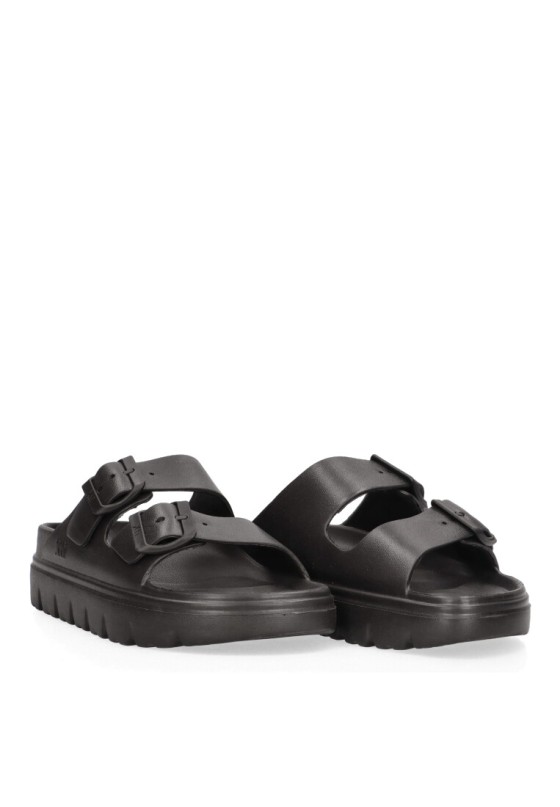 Chanclas sandalias playa de mujer XTI 142550 negro goma suela plana