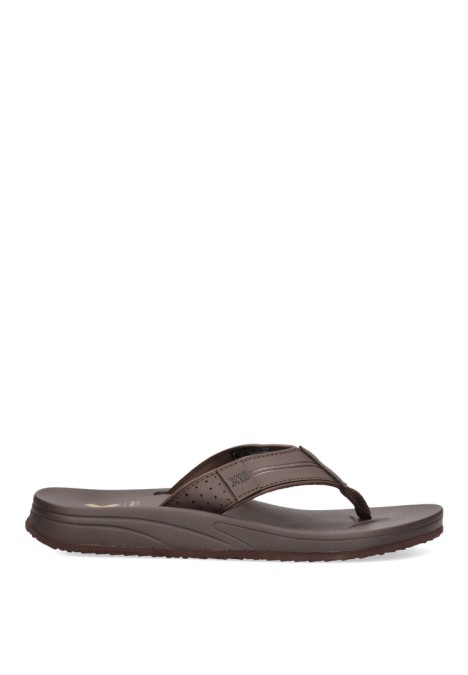 Sandalia de hombre XTI 142531 marron sintetico suela plana