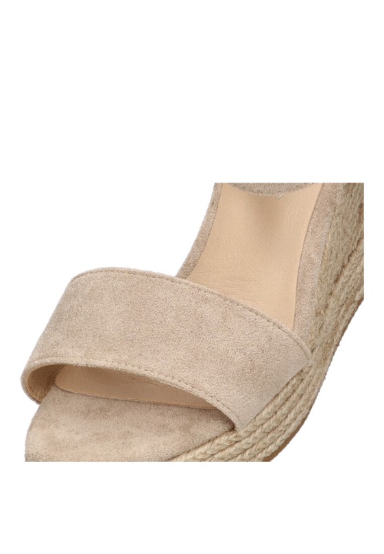Sandalia de mujer ETIKA 20013 beige antelina cuña alta