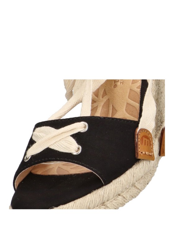 Sandalia de mujer MUSTANG 59725 negro sintetico cuña alta