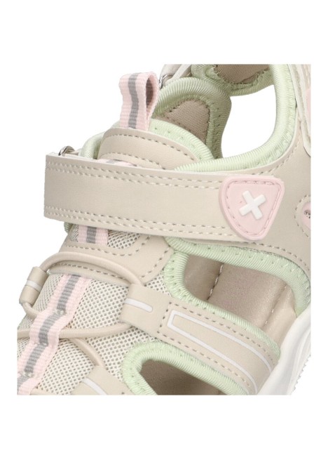 Sandalia de niña XTI KIDS 150674 beige sintetico suela plana