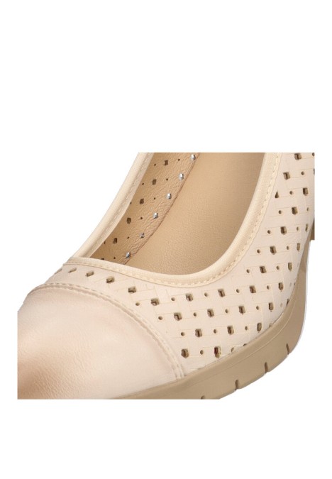 Salon de mujer ARMONY 40002 beige sintetico tacón medio