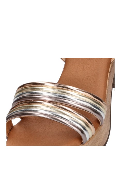Sandalia de mujer LUNA SD 5392 oro piel tacón medio