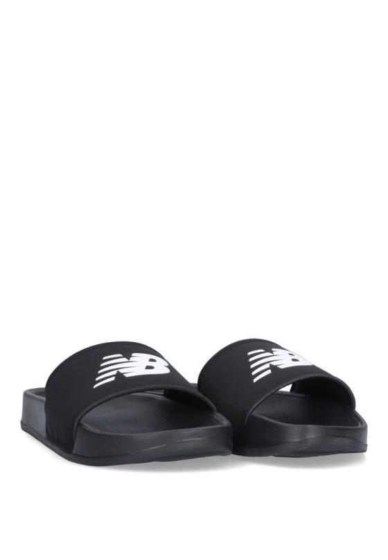 Chanclas sandalias playa de niño NEW BALANCE syf200 negro goma suela plana