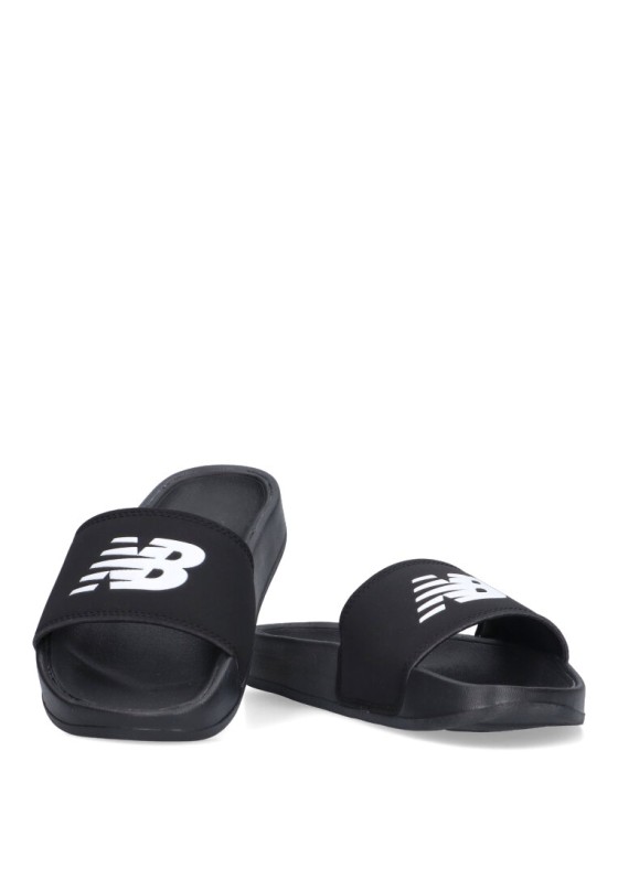 Chanclas sandalias playa de niño NEW BALANCE syf200 negro goma suela plana