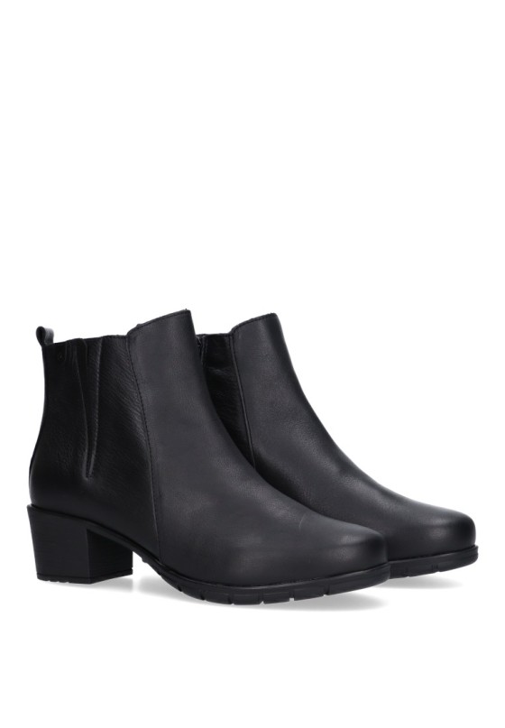 Botin de mujer VALERIAS 9544 negro piel tacón medio