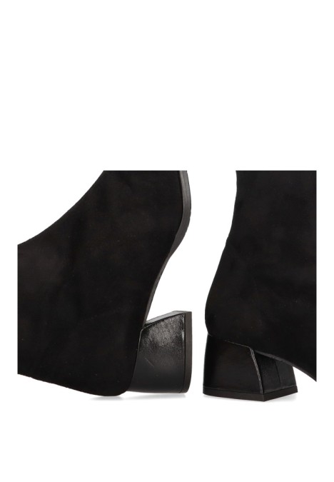 Botin de mujer Luna Collection 2322 negro sintetico tacón medio