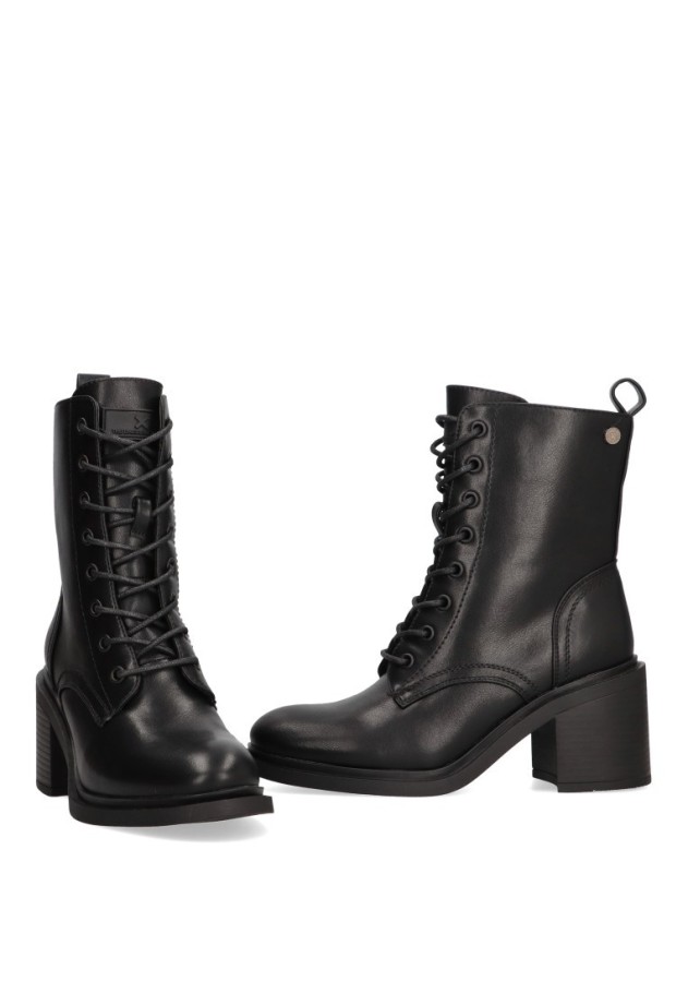 Botin de mujer XTI 143309 negro sintetico tacón alto