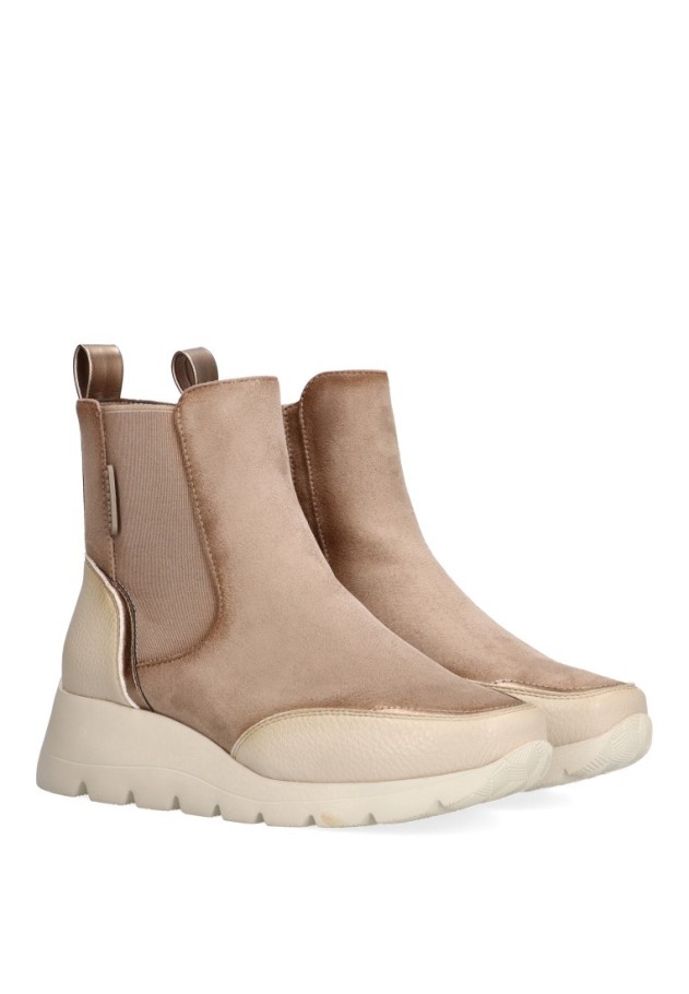 Botin de mujer AMARPIES amd27097 beige sintetico cuña media