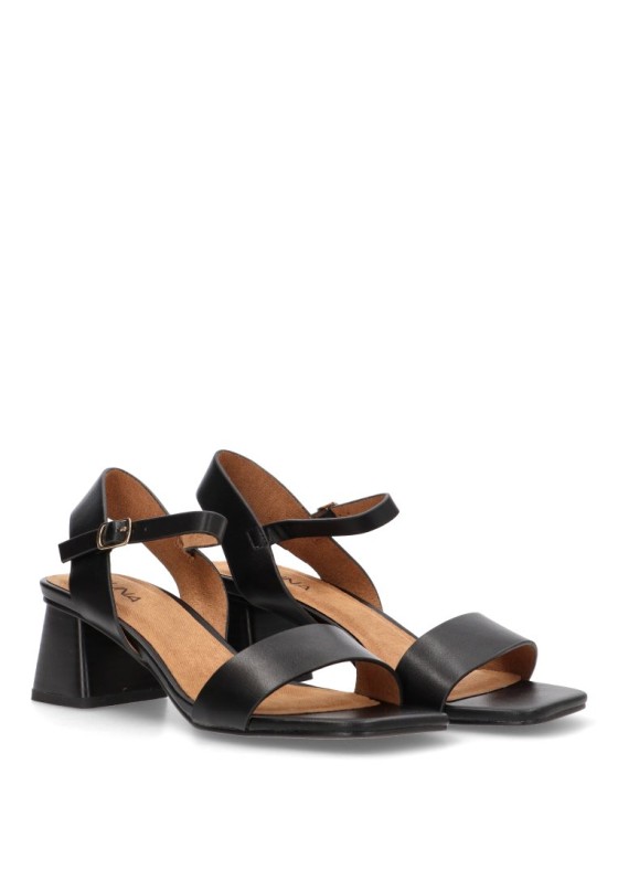 Sandalia de mujer LUNA TREND m4281 negro sintetico tacón medio