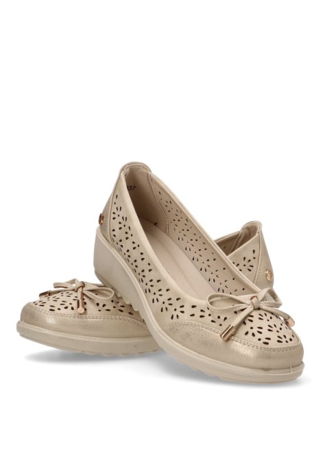 Bailarina  de mujer AMARPIES atl28337 beige sintetico cuña media