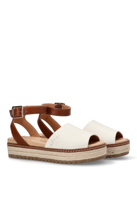 Sandalia de mujer MUSTANG 59617 blanco sintetico suela doble