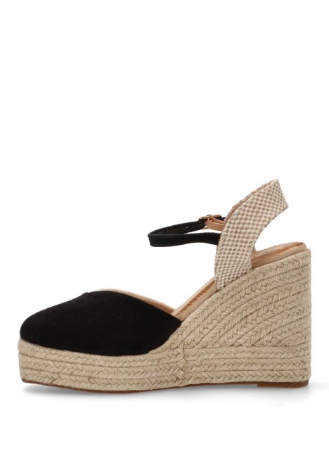 Alpargata de mujer TINAS 5116 negro sintetico cuña alta