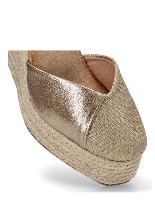 Alpargata de mujer TINAS 5116 taupe sintetico cuña alta