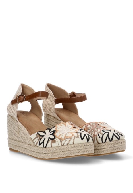 Alpargata de mujer BUONAROTTI cf3420 camel textil  cuña media