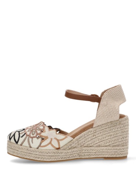 Alpargata de mujer BUONAROTTI cf3420 camel textil  cuña media