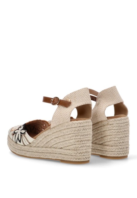 Alpargata de mujer BUONAROTTI cf3420 camel textil  cuña media