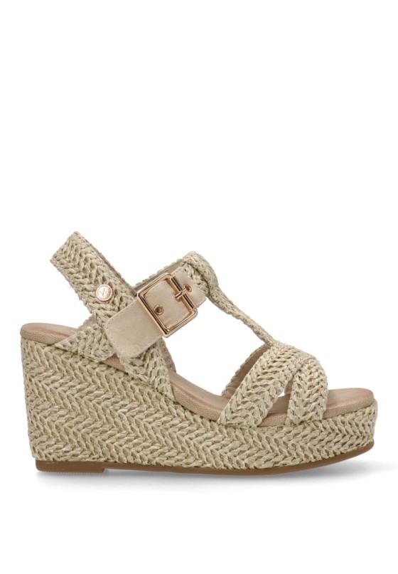Sandalia de mujer XTI 143833 beige sintetico cuña alta