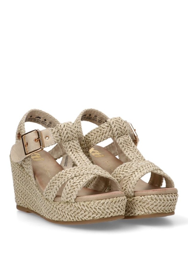 Sandalia de mujer XTI 143833 beige sintetico cuña alta