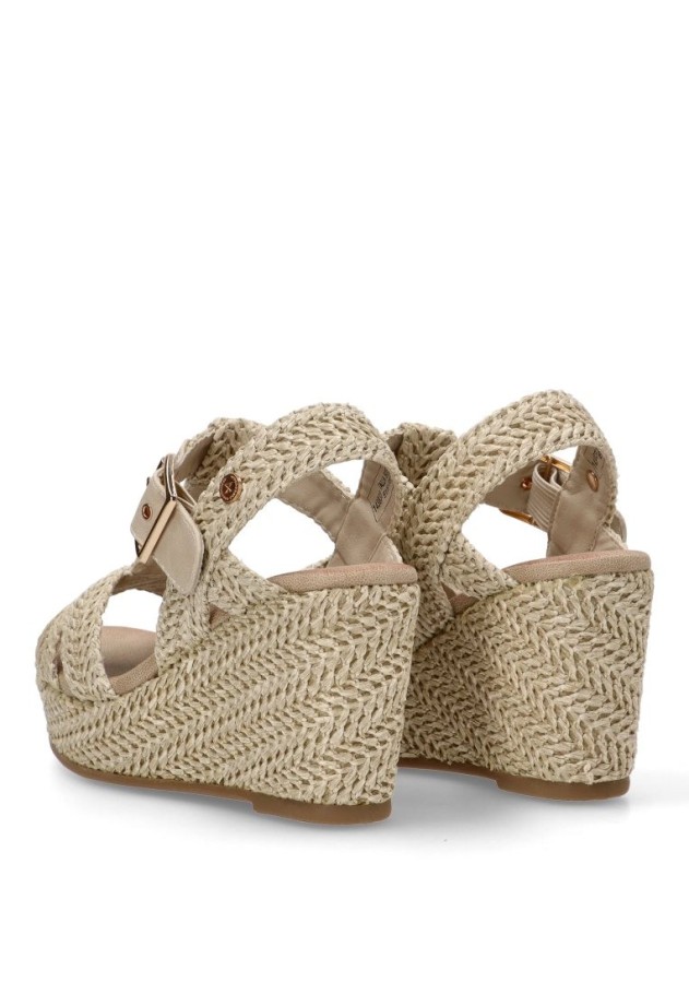 Sandalia de mujer XTI 143833 beige sintetico cuña alta