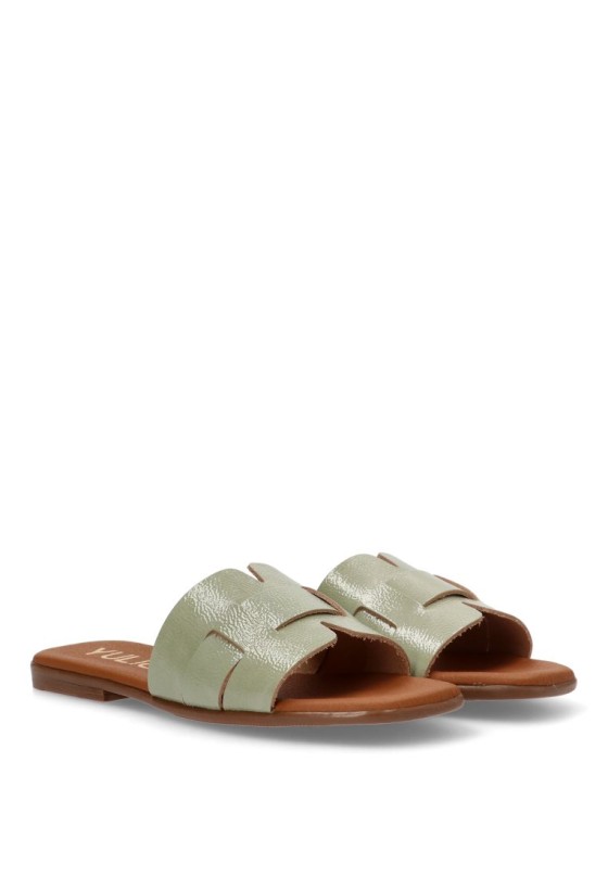 Sandalia de mujer YULIA 5550 verde piel suela plana