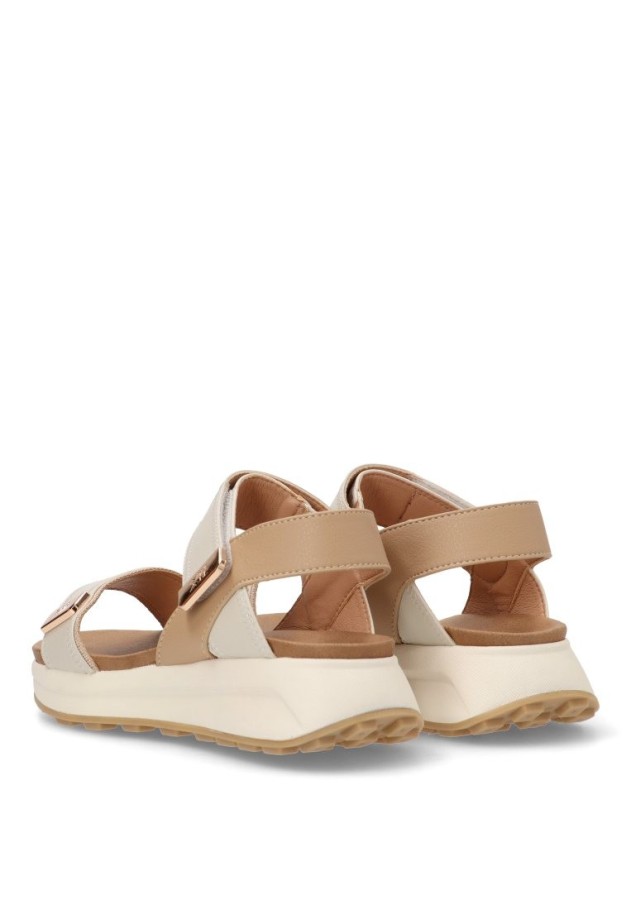 Sandalia mujer XTI 143874 beige
