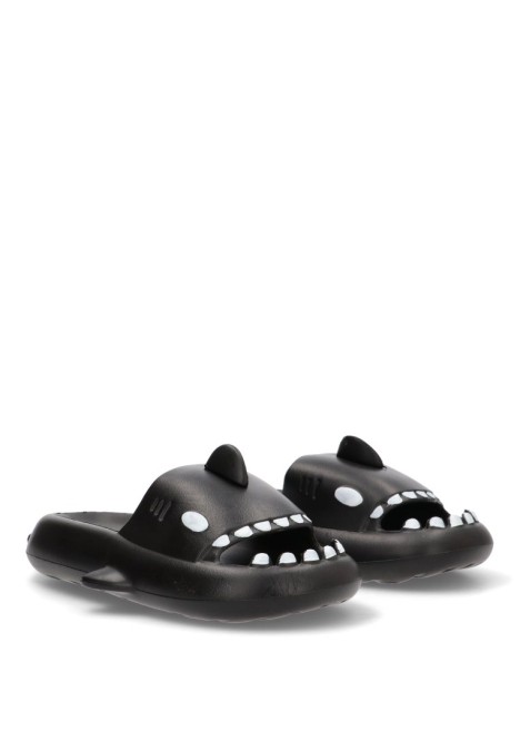Chanclas tiburon negro