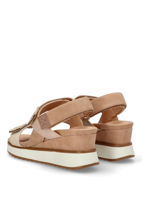 Sandalia de mujer XTI 143848 taupe sintetico cuña media