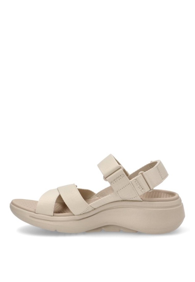 Sandalia de mujer SKECHERS 140808 natural textil  suela plana