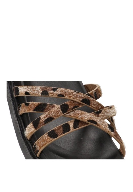 Sandalia de mujer TINAS 5383 leopardo sintetico suela plana