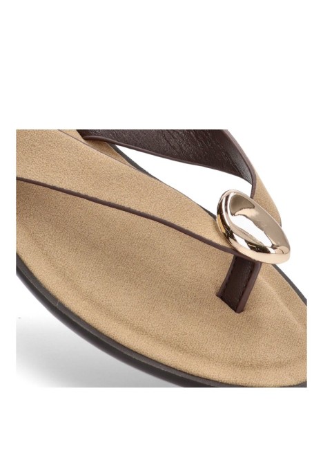 Sandalia de mujer SORAIA xzy-2a001 taupe sintetico suela plana