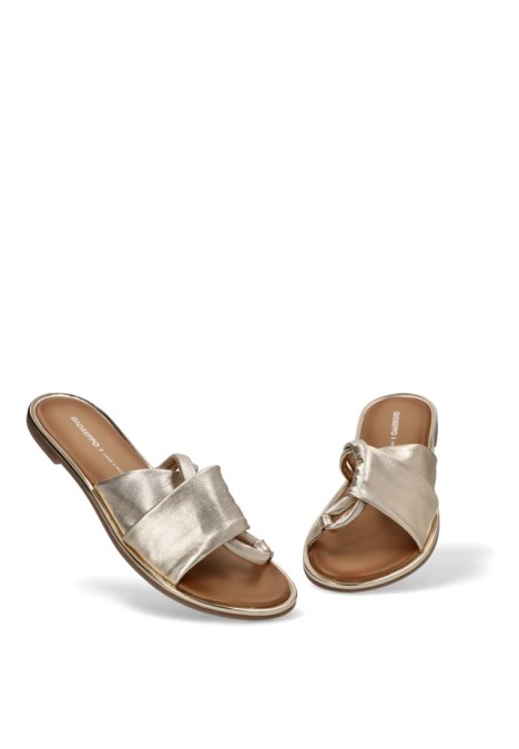 Sandalia de mujer GIOSEPPO whately oro piel suela plana