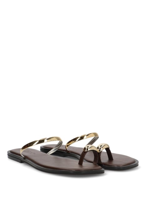 Sandalia de mujer SORAIA gz-2a015 marron sintetico suela plana