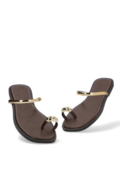 Sandalia de mujer SORAIA gz-2a015 marron sintetico suela plana