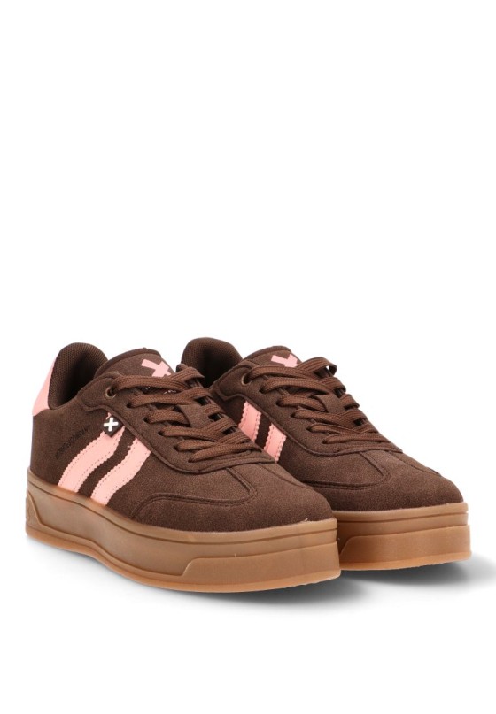 Zapatillas casual mujer XTI 144586 marrón